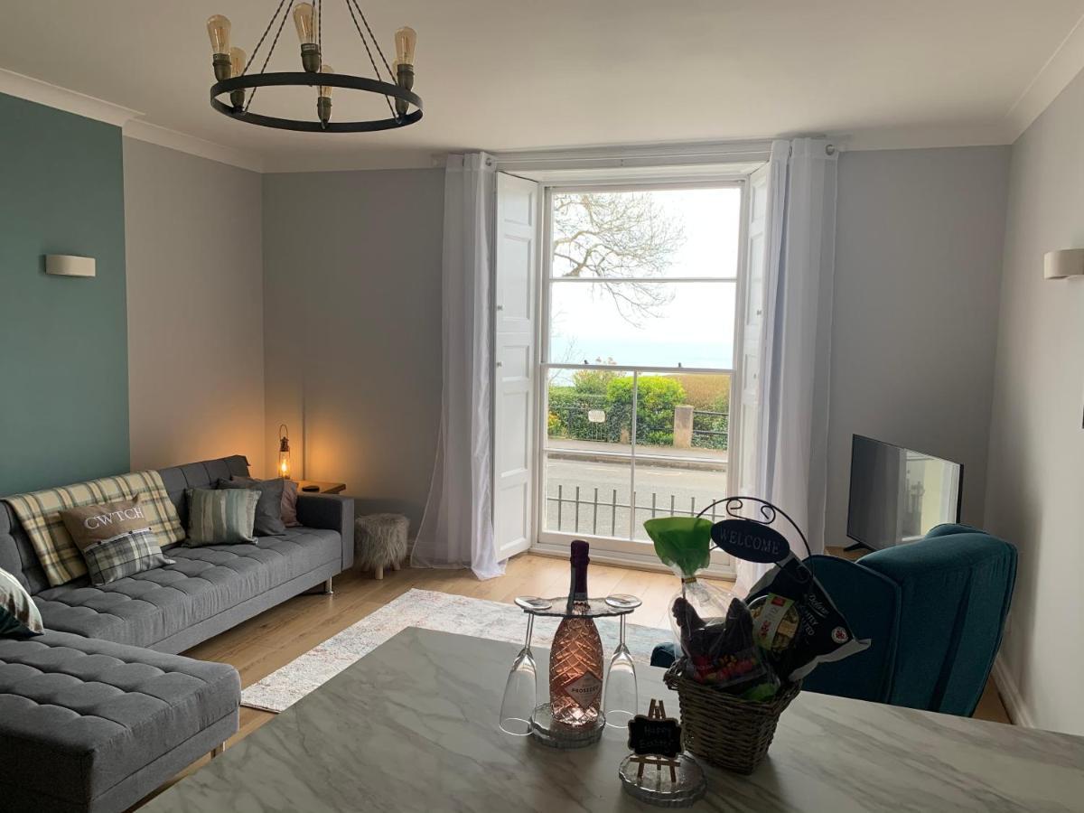 Beautiful Flat With Harbour Views تينبي المظهر الخارجي الصورة